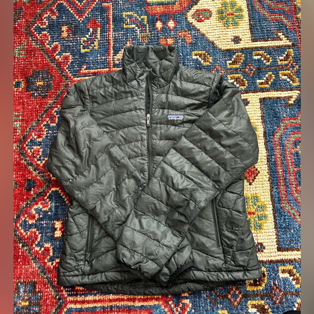 Patagonia Down Sweater Women’s Small Black Preowned